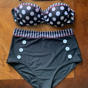 Retro Pin-Up Style High-Waisted Bikini
